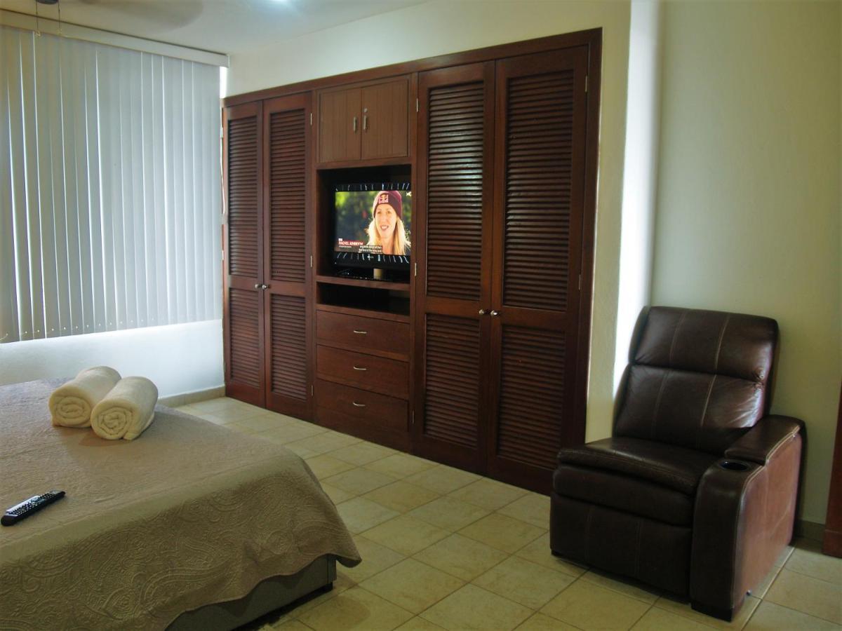 Beachfront Apartment Your Home In Косумель Екстер'єр фото